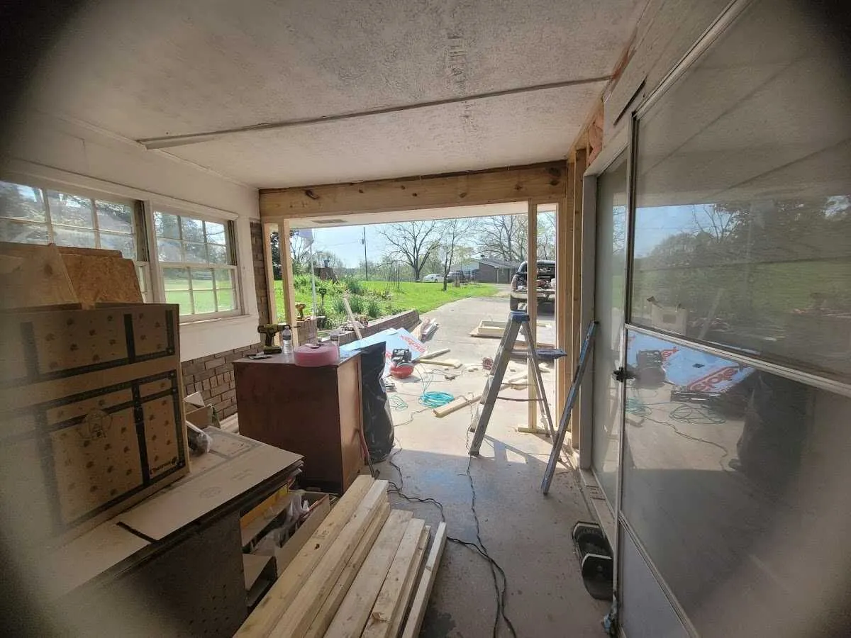 Air movers and dehumidifier for Water Mitigation Services in Clifton Park